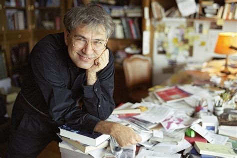 El Premio Nobel de Literatura Orhan Pamuk: Un viaje hacia la memoria colectiva y las tensiones identitarias